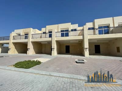 MUST SEE 3 BEDROOM TOWNHOUSE IN A QUIET COMMUNITY