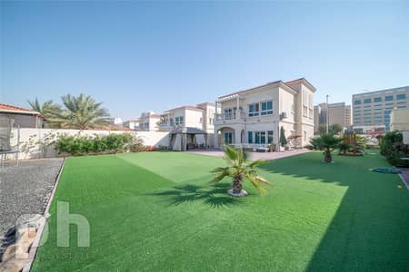 2 Bedroom Villa for Sale in Jumeirah Village Circle (JVC), Dubai - Nakheel Villas | Huge Plot Size 8,364 sqft
