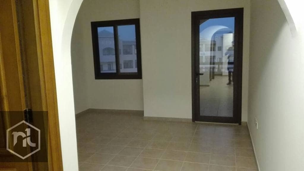 2 2br in ghoroob No commission +1 month free