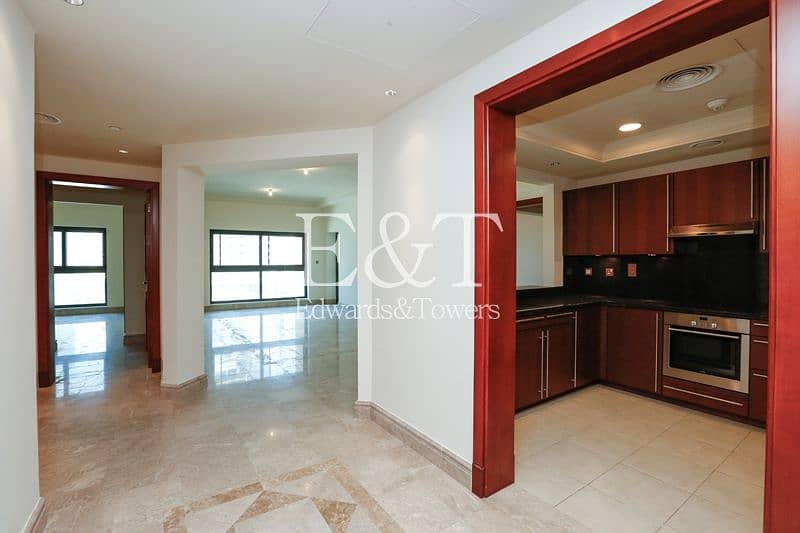 Exclusive 2 BR Apt in Fairmont N | Fully Furnished