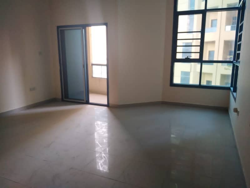 Partial Sea View 3 Bedroom flat for Rent in Al Khor Towers Ajman