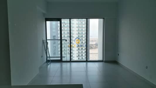 2 Bedroom Flat for Rent in Dubai Science Park, Dubai - Vacant Now + Maids room + Large Balcony
