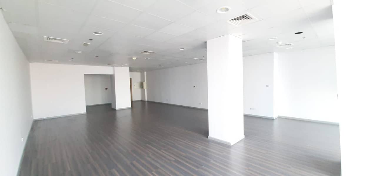 Great Offer Large Fitted Office Close to Business Bay Metro