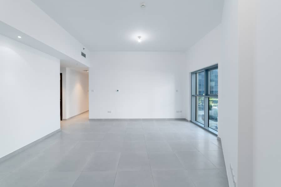 Direct from Owner!SpaciouslBalconylParkinglFacilitylPartial sea view Direct from Owner!SpaciouslBalconylParkinglFacilitylPartial sea view