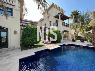 4 Bedroom Villa for Sale in Saadiyat Island, Abu Dhabi - Exclusive Luxury Villa with Golf & Sea View.