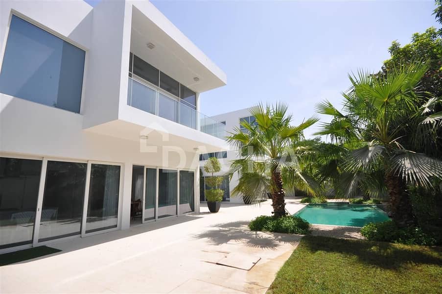 Luxury Villa / Peaceful and Private / Rented