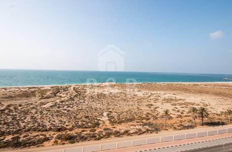 HOT INVESTMENT - Amazing 1 Bedroom Apartment with Sea View