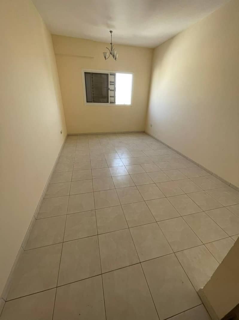 For rent Ajman. . exclusive offer. . for the first time in Ajman. . room and lounge weekly. . the first payment is 500 dirhams only. . the month is free. .
