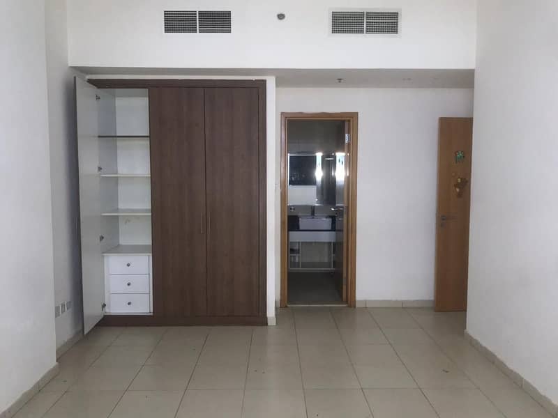 4 ROOM WITH WARDROBES AND ATTACH BATH