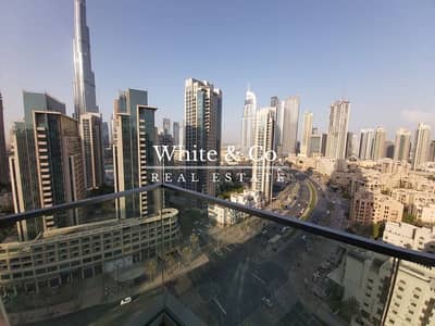 2 Bedroom Apartment for Sale in Downtown Dubai, Dubai - High Floor | Burj Khalifa View | Great ROI %