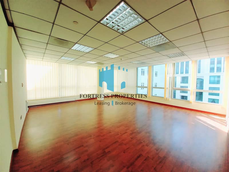 Elegantly Fitted Office in Luxurious Business Center I 1,959 SQ FT