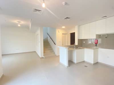 Brand New 3Bed Townhouse | Ready to Move | Very Near to Community
