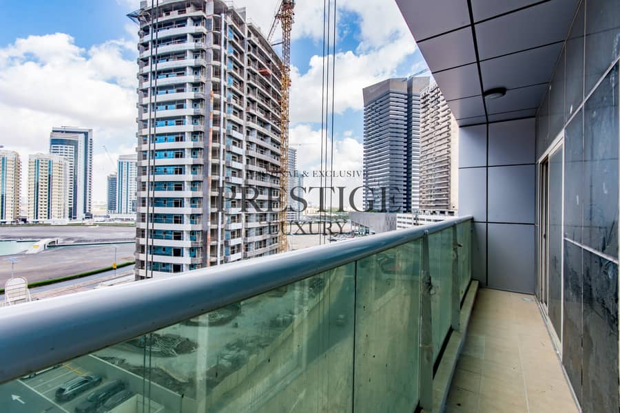 Exclusive 2 Bed | Closed Kitchen | Canal View