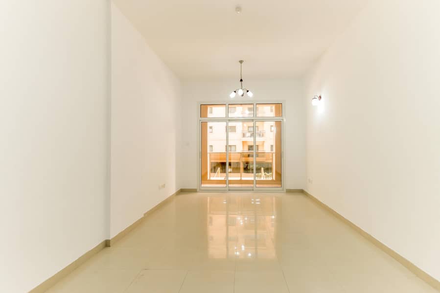 شقة في سيليكون أفينيو،واحة دبي للسيليكون 1 غرفة 35000 درهم - 5202112