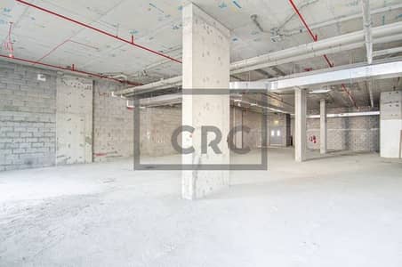 Showroom for Rent in Deira, Dubai - BRIGHT | VISIBLE | SHOW ROOM | FOR LEASE