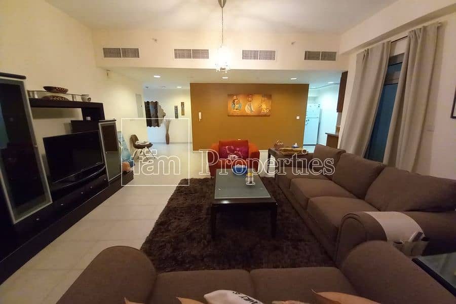 Spacious Fully furnished apt,Business Bay metro