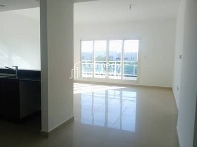 2 Bedroom Apartment for Sale in Al Reef, Abu Dhabi - Open Community View | Well Priced | High ROI