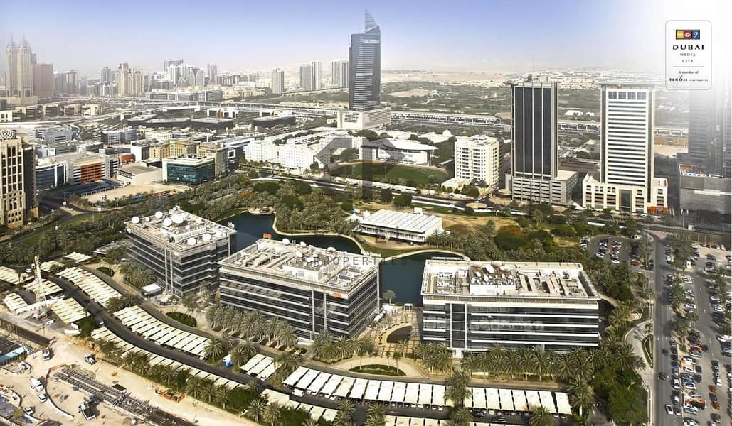 位于迪拜生产城(IMPZ) 的工业用地 2800000 AED - 4851195