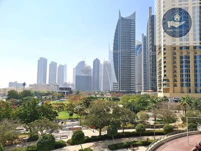 فلیٹ 2 غرفة نوم للبيع في أبراج بحيرات الجميرا، دبي - شقة في برج ماج 214 مجمع R أبراج بحيرات الجميرا 2 غرف 1400000 درهم - 5770325