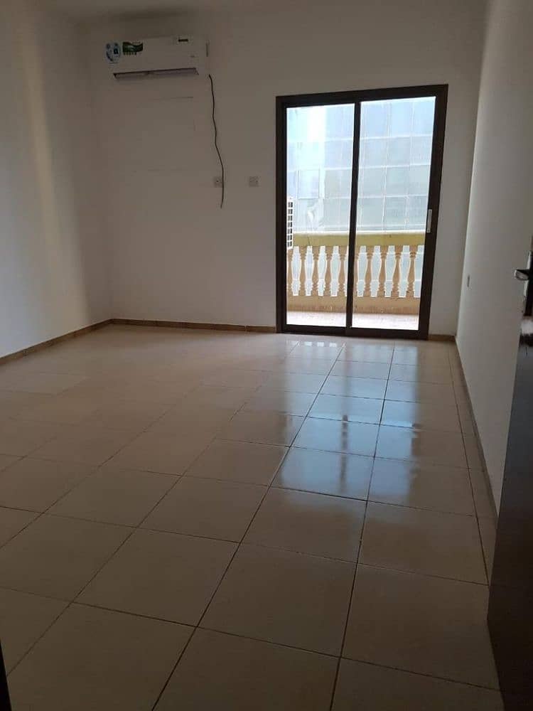 شقة في المجاز 2 المجاز 2 غرف 24000 درهم - 4774129 شقة في المجاز 2 المجاز 2 غرف 24000 درهم - 4774129