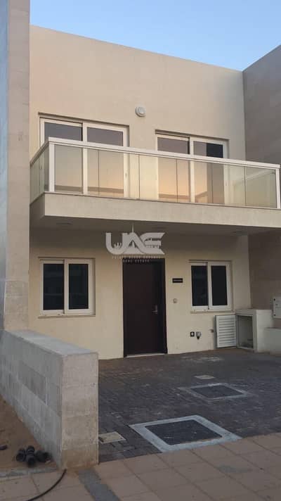 3 Bedroom Villa for Sale in Al Warsan, Dubai - Amazing  huge 3BR VILLA + MAID ROOM