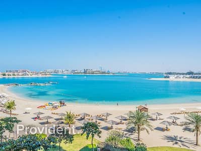 2 Bedroom Apartment for Sale in Palm Jumeirah, Dubai - Full Sea View | Beach Access | D Type