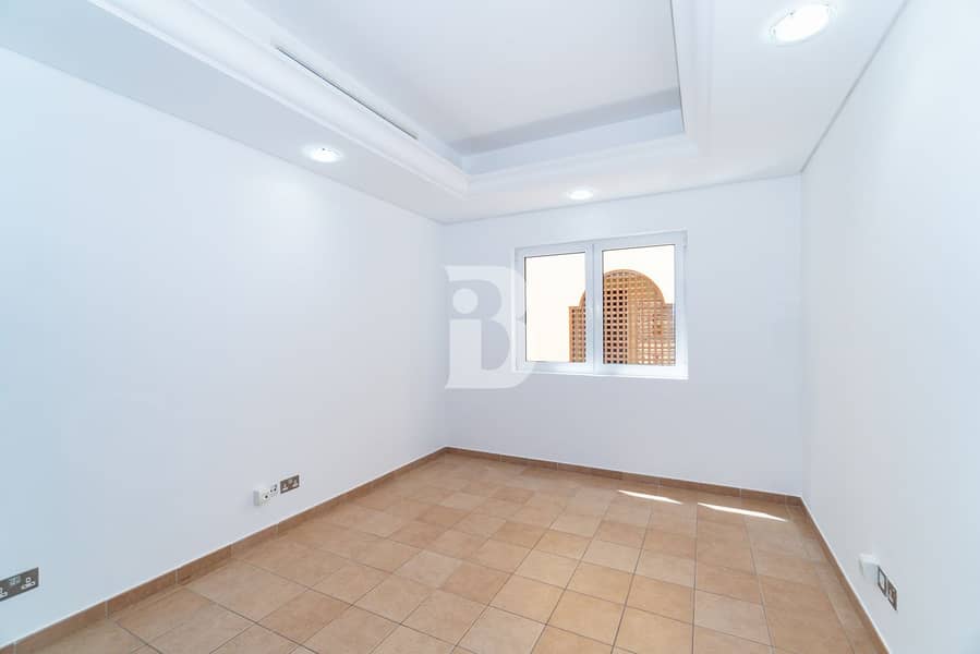 Ground Floor Unit | Large Garden | Very Spacious