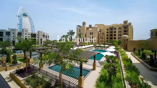 2 Bedroom Flat for Sale in Umm Suqeim, Dubai - Full Burj Al Arab View | Ready to Move In