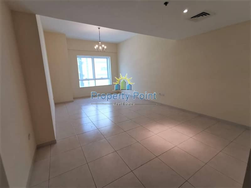 Ideal Family Location | Stylish 3-bedroom Apartment | Basement Parking | near WTC/SOUK