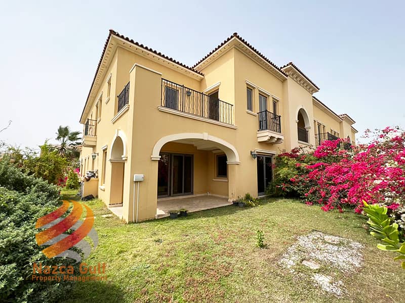Stylish 3 Bed Villa With Private Garden! Furnished Kitchen