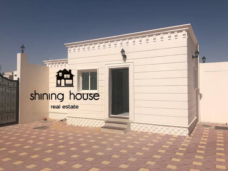 For sale a residential villa, VIB, Riyadh, eight rooms and external annexes