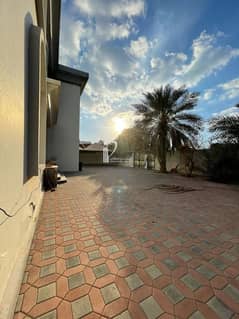 Villa for sale: Al Twar (2)