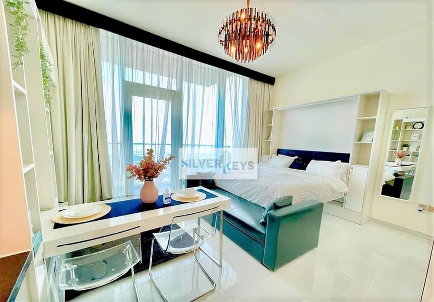 FULLY FURNISHED STUDIO + ALL AMENITIES + BALCONY