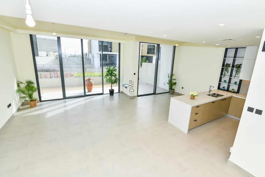 Vacant | Large 3BR+Maids Villa | Close to Pool, Gym and Play Area Vacant | Large 3BR+Maids Villa | Close to Pool, Gym and Play Area