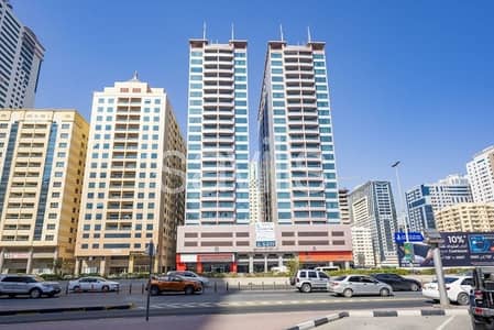 2 Bedroom Flat for Rent in Al Khan, Sharjah - 2BR Chiller Free | Dubai border, Ittihad Road