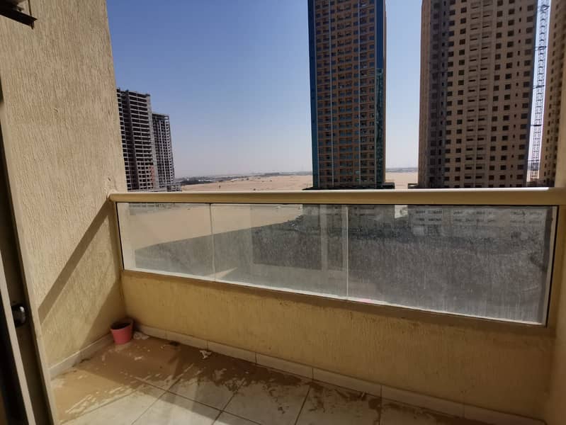 1BHK Flat With Big Terrace For Sale Goldcrest Dream  Tower B | Size 881 sqft