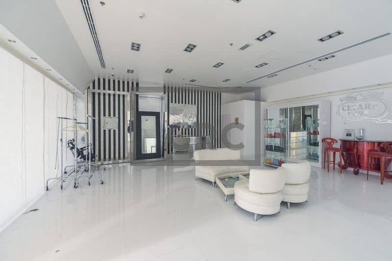 محل تجاري في برج بارك تاور B،بارك تاورز،مركز دبي المالي العالمي 145000 درهم - 5757735