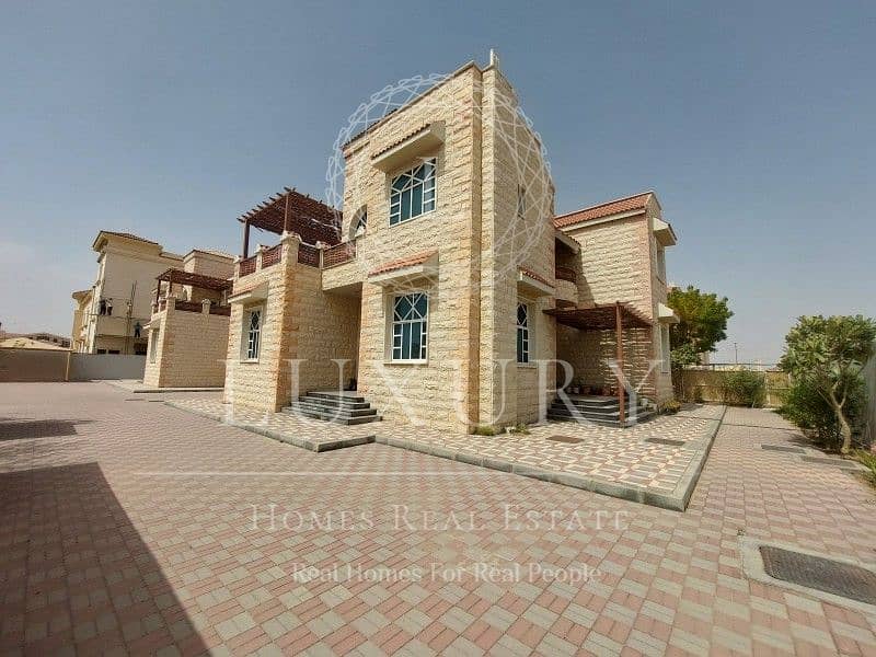 位于阿尔伊卡比耶，Al Khalidiyya 5 卧室的别墅 120000 AED - 5802795