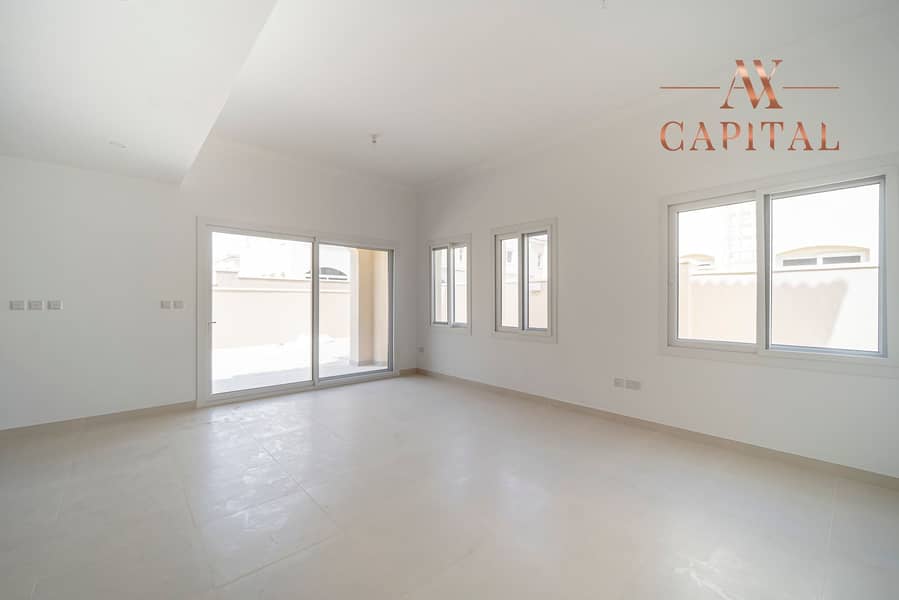 End Unit| Close to Park| Brand New| Ready to Move