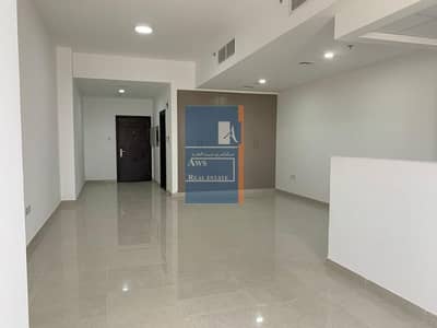 استوديو  للايجار في أرجان، دبي - شقة في بناية عبد الواحد بن شبيب أرجان 31000 درهم - 5805559