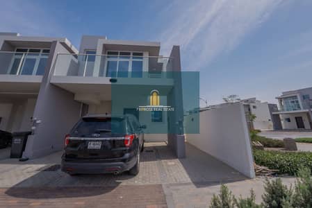 3 Bedroom Villa for Rent in DAMAC Hills 2 (Akoya by DAMAC), Dubai - End Corner Single Row | Pool View | Premium Unit
