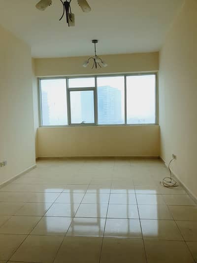 فلیٹ 3 غرف نوم للايجار في النهدة، الشارقة - شقة في برج لؤلؤة الخليج النهدة 3 غرف 43000 درهم - 5810567
