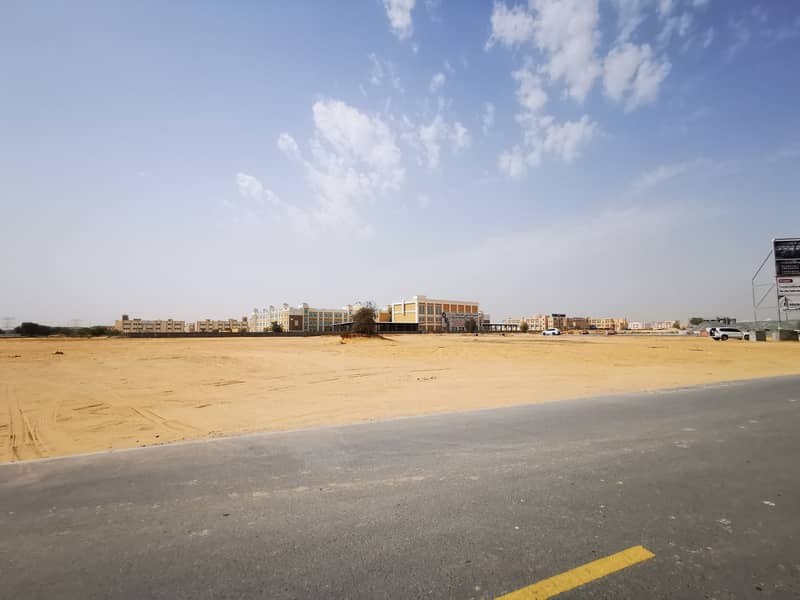 ارض سكنية في الزاهية 550000 درهم - 5001367