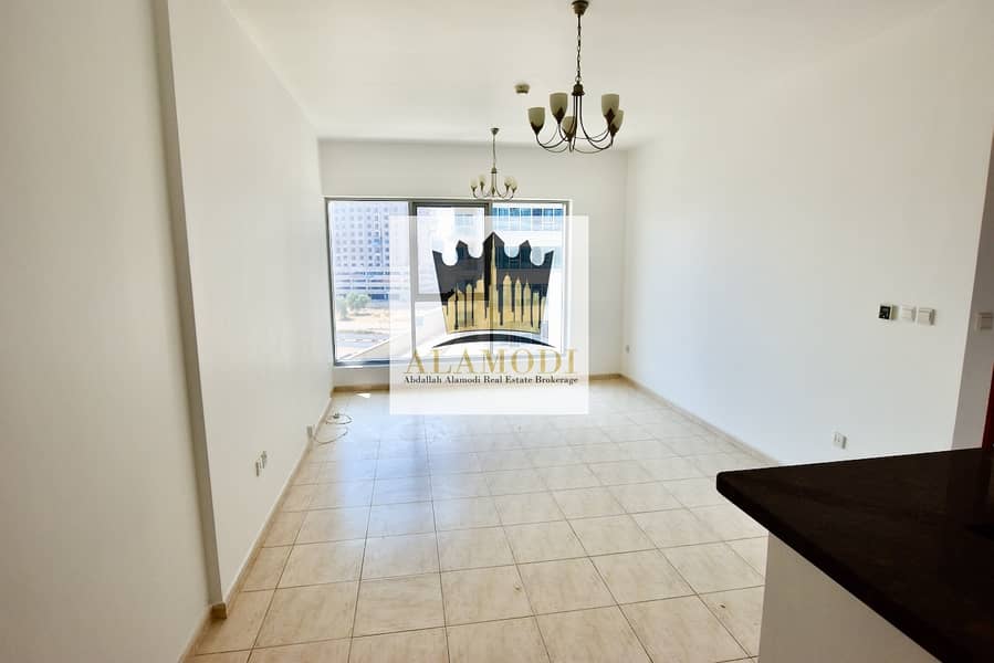 Directly from Owner,Spacious 1BR ,Pool View !