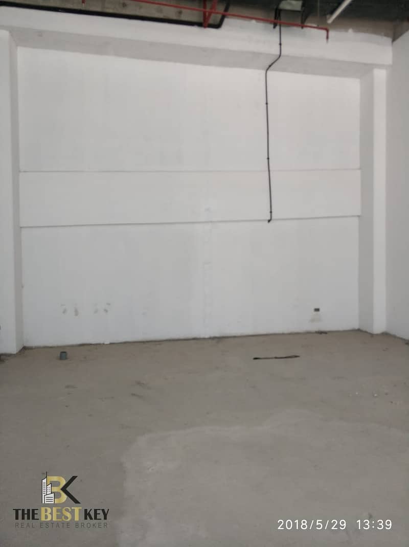 Back Facing Fitted Retail For Rent in Business Bay