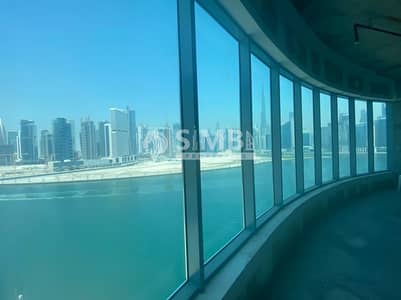 مکتب  للبيع في الخليج التجاري، دبي - مکتب في برج إكس إل الخليج التجاري 1100000 درهم - 5685987