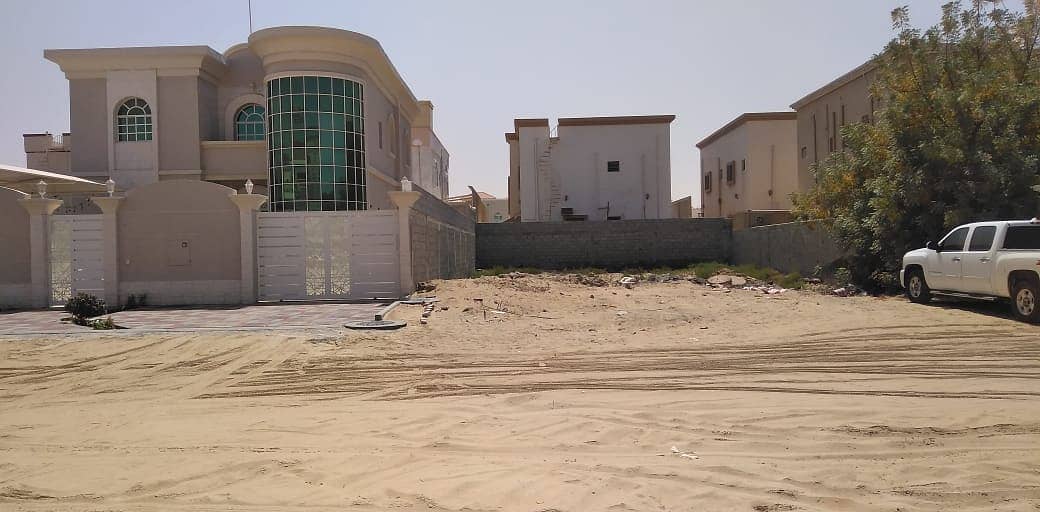 For sale land area of ​​500 meters Al-Rawda2 main street, excellent location