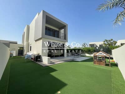 4 Bedroom Villa for Sale in Dubai Hills Estate, Dubai - Corner Villa | Big Plot | Next To Pool + Park 4 Bedroom Villa for Sale in Dubai Hills Estate, Dubai - Corner Villa | Big Plot | Next To Pool + Park