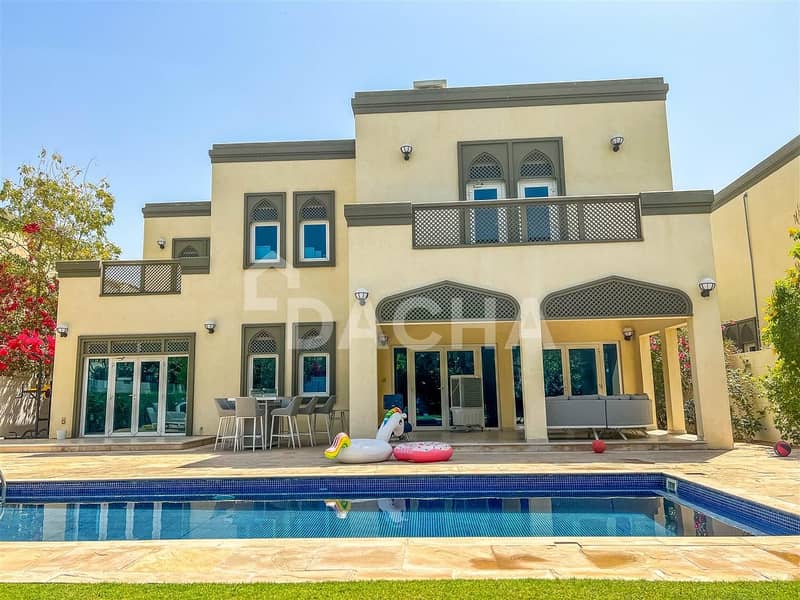 Вилла в Джумейра Парк，Регионал, 4 cпальни, 410000 AED - 5816782