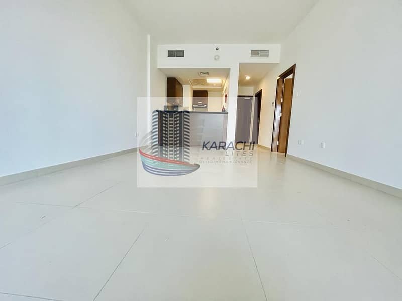 One Bedroom| Balcony| All Facilities